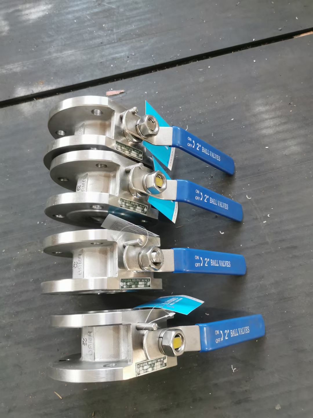 意大利式對夾超薄型球閥 意大利式對夾超薄型球閥